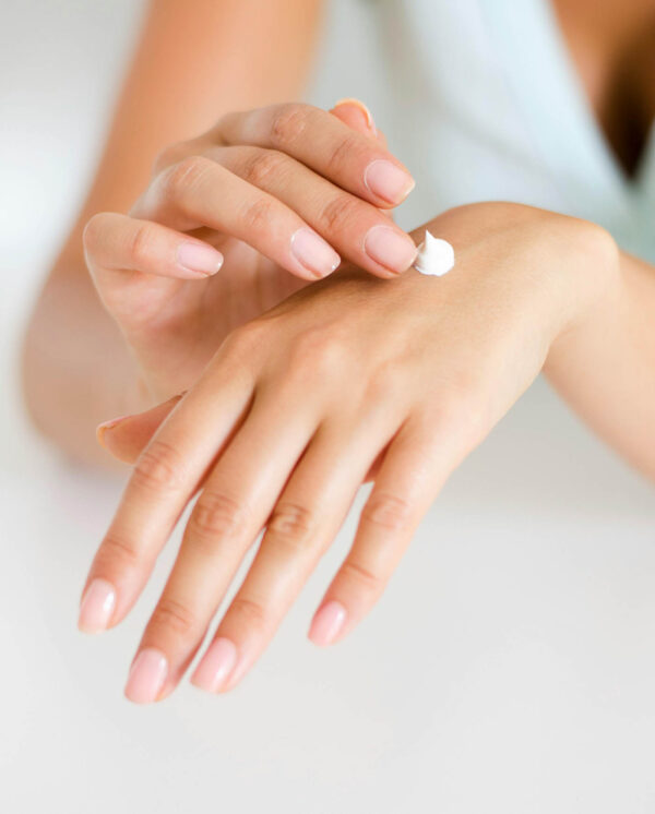 Anti Spot Repair Hand Cream 100ml - Image 3